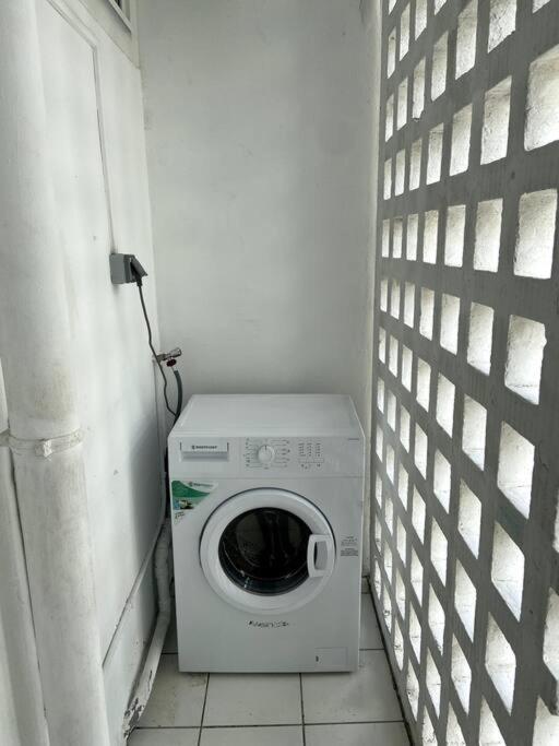 Appartement Moderne, 2 Chambres, Proche Aeroport • Chu • Port Les Abymes Ngoại thất bức ảnh